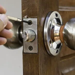 Central Lock Key Store Houston, TX 713-357-0744 Central Lock Key Store Houston, TX 713-357-0744 - res-04